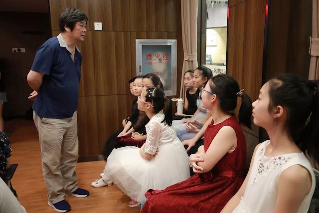 【精彩回顾】e-EU | e联远程艺术教育联盟活动——利来w66特邀艺术家李良伟远程实验公开课&音乐沙龙