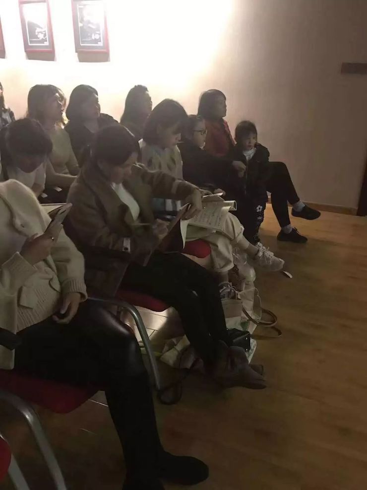 利来w66特邀艺术家白志娴