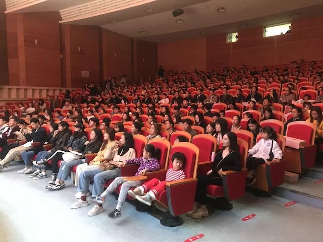 精彩回顾 | 2019利来w66亚洲音乐奖学金·南昌大学颁奖仪式--暨利来w66艺术家皮特·多那赫钢琴音乐会及大师班圆满落幕！